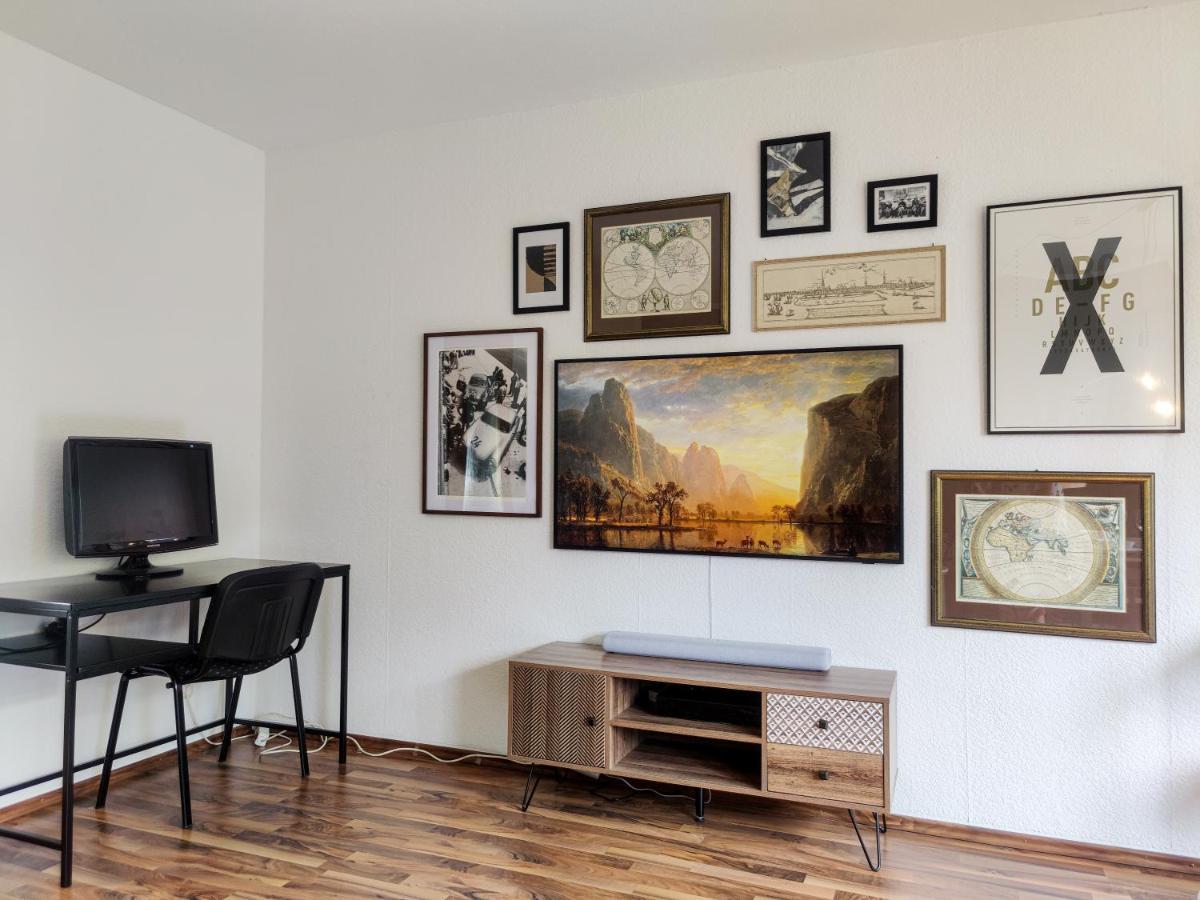 Inikama: Designer Apartment Im Gruenen - Netflix Rosengarten  Ngoại thất bức ảnh