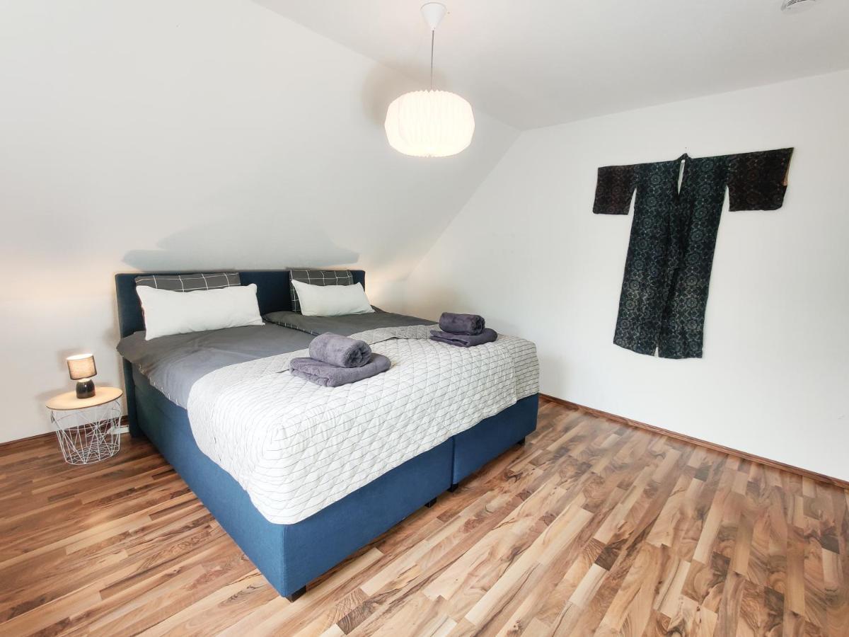 Inikama: Designer Apartment Im Gruenen - Netflix Rosengarten  Ngoại thất bức ảnh